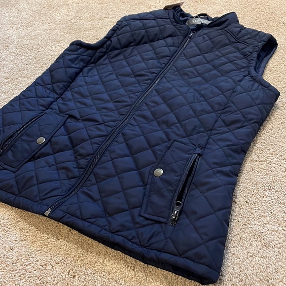 Serra- Navy- Quilted Vest- Ladies Medium- New with tags - Picture 3 of 6